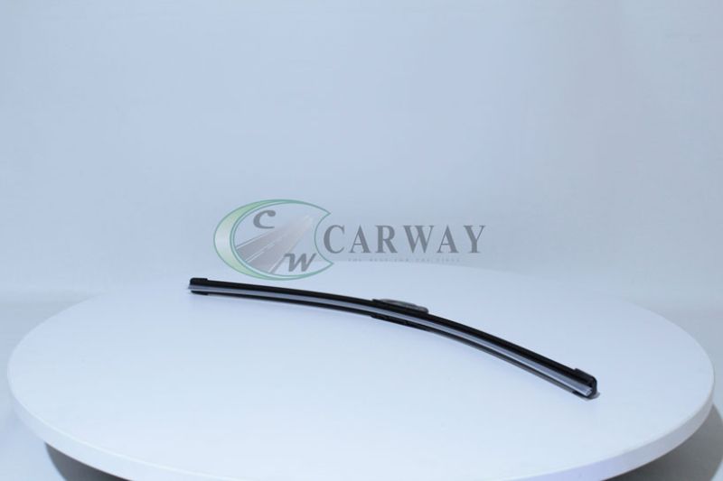 Щетка стеклоочистителя бескаркасная 550 мм 22/550 CARWAY