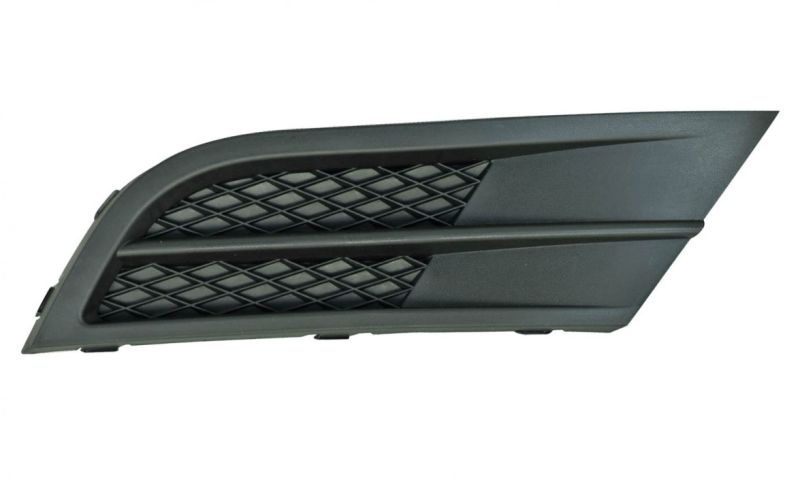 Заглушка противотуманной фары правая Volkswagen Jetta 6 глухая (2010-2014) 5C6853666G9B9 SMS autoparts
