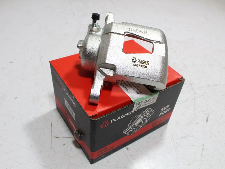 Цилиндр тормозной передний Lanos 13 левый (суппорт голый) 96273700 Flagmus фото 2