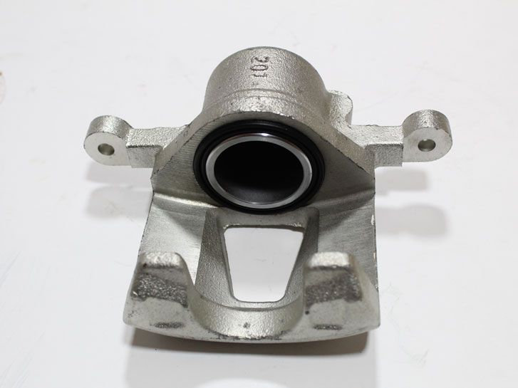 Цилиндр тормозной передний Lanos 13 правый (суппорт голый) 96273701 Flagmus фото 5