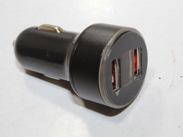 Зарядное для телефона от прикуривателя с вольтметром USB 12-24V