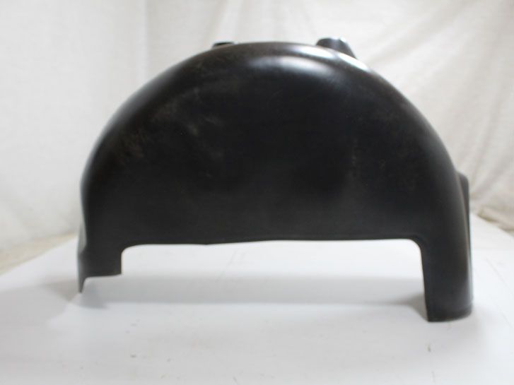 Подкрылок Renault Trafic II, Opel Vivaro 2001-2013 задний правый