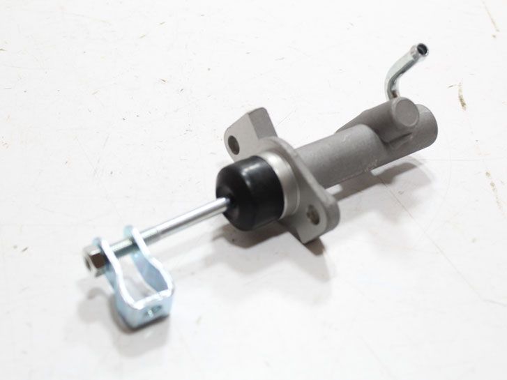 Цилиндр сцепления главный Lanos, Aveo