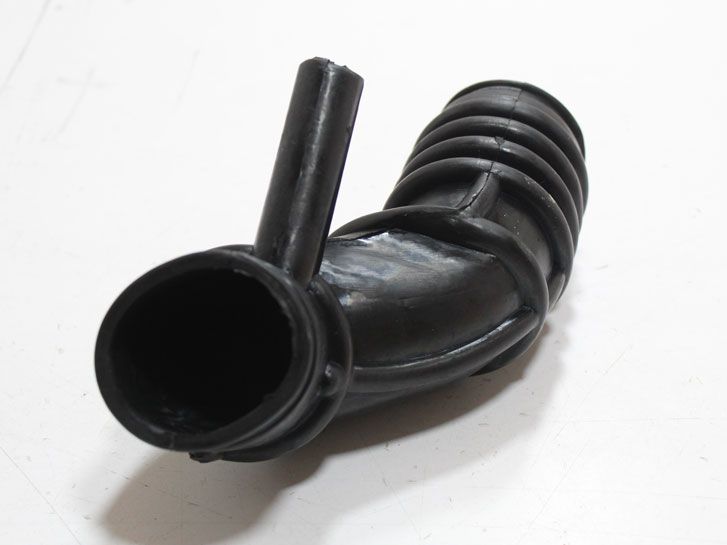 Патрубок воздушного фильтра к дросселю Sens (гофра) T1311-1109067