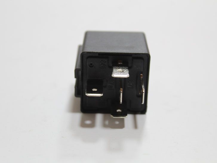 Реле 12В  5 контактное (20А/30А, кронштейн) ВАЗ,ГАЗ,ЗАЗ,Москвич ЭК 75.3777.001 Электро Ком Без кронштейна