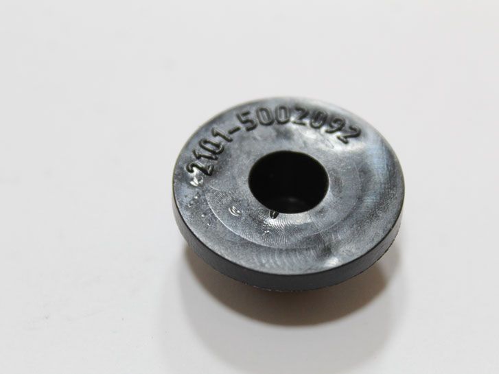 Заглушка отверстий пола ВАЗ 2101 малая 2101-5002092 AWEL