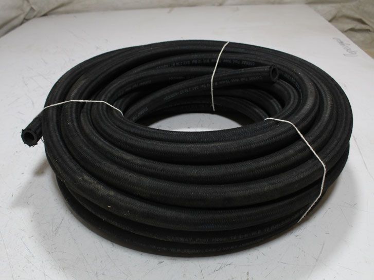 Шланг маслобензостойкий (топливный) d- 19 мм х 24 мм в оплетке (бухта 25 м)