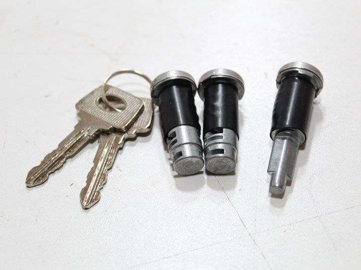 Личинки замков ВАЗ 2108-099 2108-6100045 Flagmus