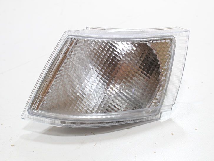 Указатель поворота ВАЗ 2110-2112 белый левый 2110-3711161 33 STANDART