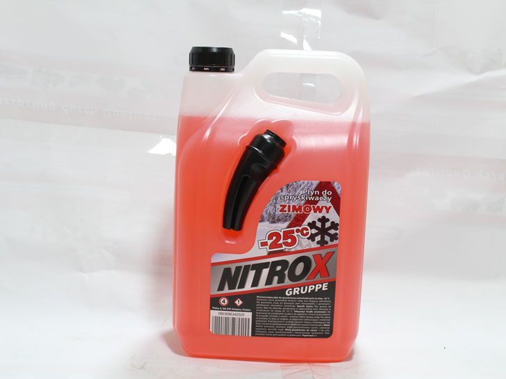 Жидкость в бачок омывателя (4 л) (-25 С) карамель канистра с лейкой