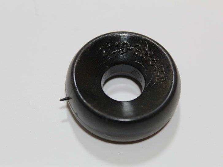 Втулка заднего амортизатора ВАЗ 2110-2112 (бублик) фото 2
