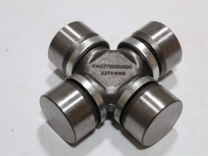 Крестовина кардана ВАЗ 2101-2107 2101-2202025 UJ-2201 GLO