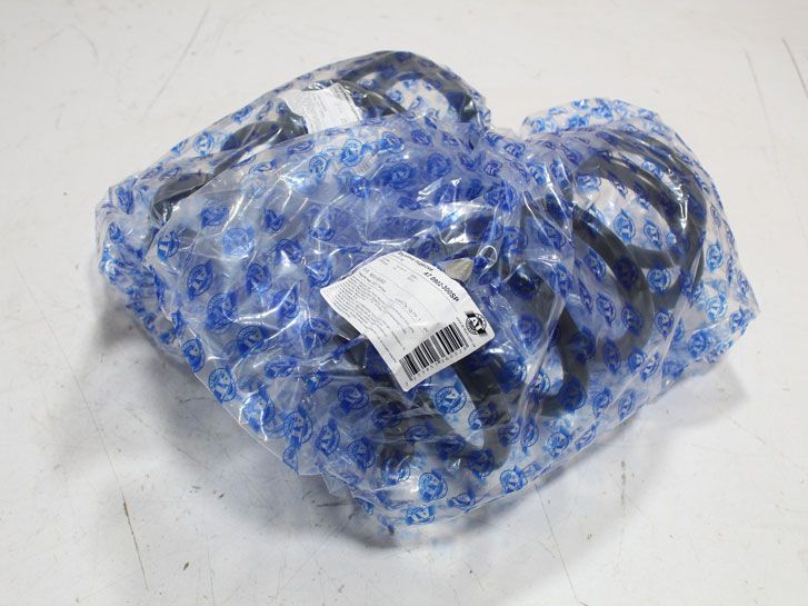 Пружины задние Renault Logan 7 мест, Dacia  ? 15 ММ AT 0902-300SP фото 2