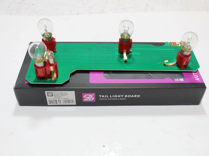 Плата заднего фонаря ВАЗ 2105 правая в сборе с лампами CS-20 фото 2