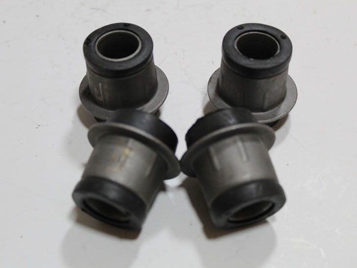 Сайлентблок ВАЗ 2101-2107 верхние (4шт) 2101-2904180 CARWAY