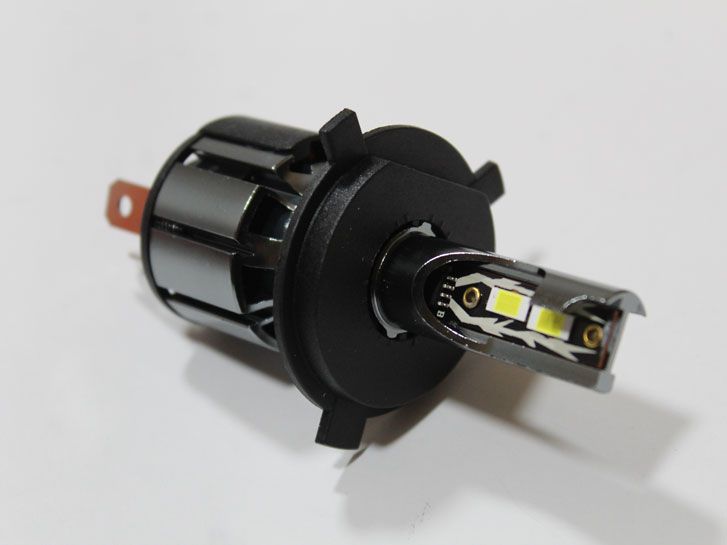 Лампа LED H4 H/L, диод 3570/12V, 30W, 6500K/тип охлаждения -радиатор+вентилятор 