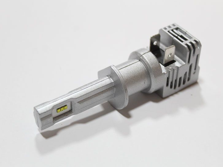 Лампа LED H1 mini, диод 1860/9-32V, 22W, 6000K/тип охлаждения-радиатор 