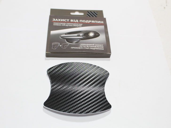 Пленка защитная от царапин под ручку двери (универсальная №2) 4+1шт черный карбон фото 2