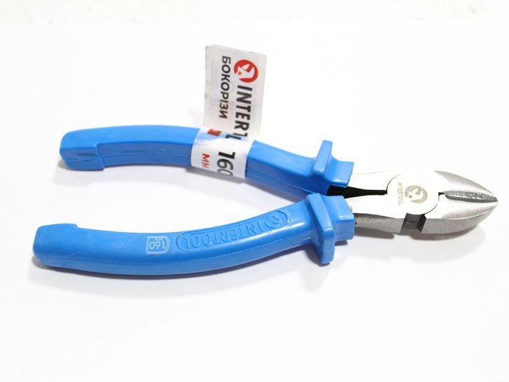 Бокорезы 160мм пластиковые рукоятки Intertool